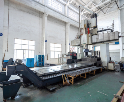 CNC boring & milling machine